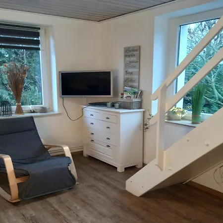 Ferienhaus In Mit Terrasse, Cleaning Included Stormbruch